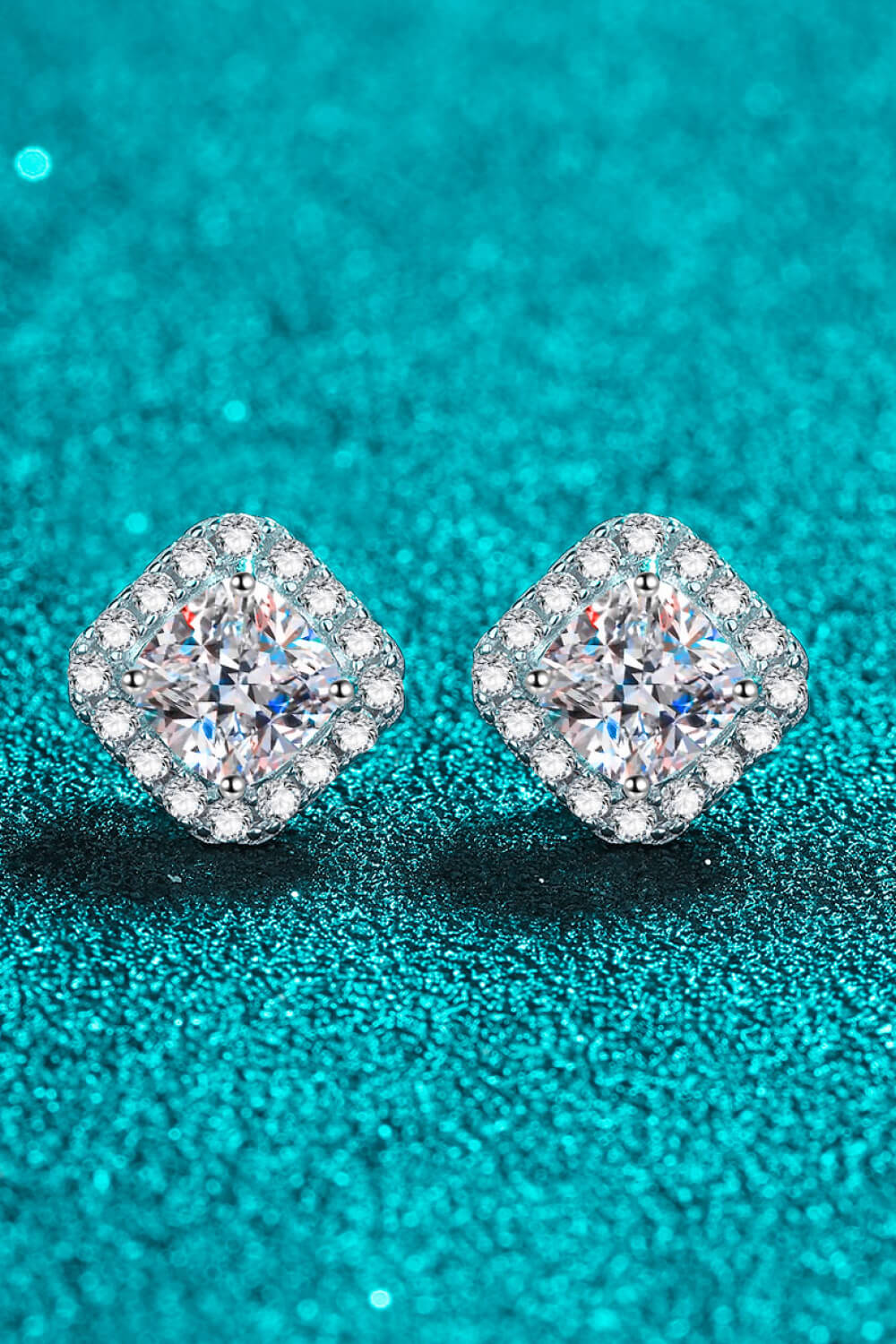 925 Sterling Silver Inlaid 2 Carat Moissanite Square Stud Earrings - ClozArt