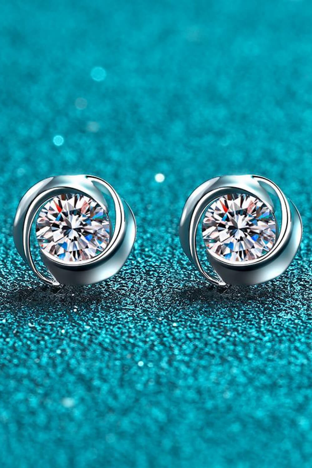 Feeling Fun Moissanite Stud Earrings - ClozArt