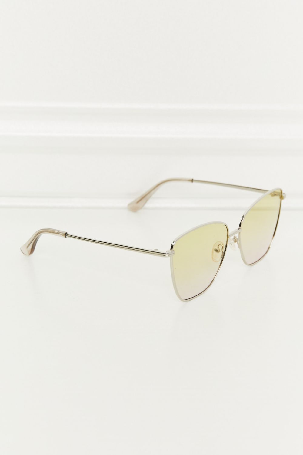 Metal Frame Full Rim Sunglasses - ClozArt