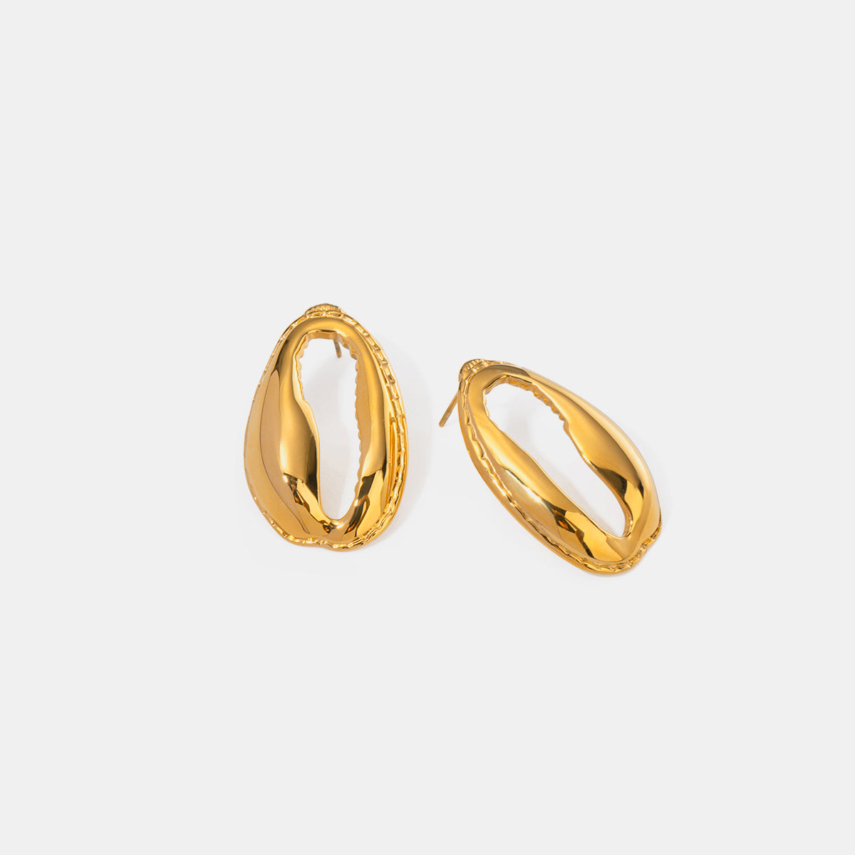 18K Gold-Plated Tooth Shell Earrings - ClozArt