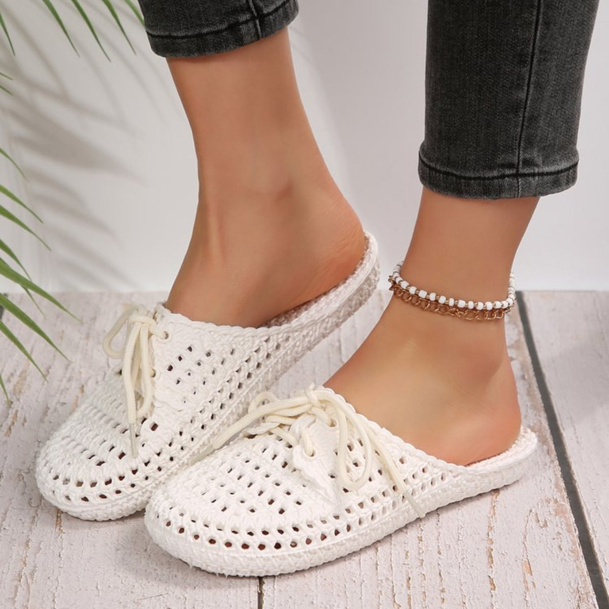 Lace-Up Flat Sandals - ClozArt