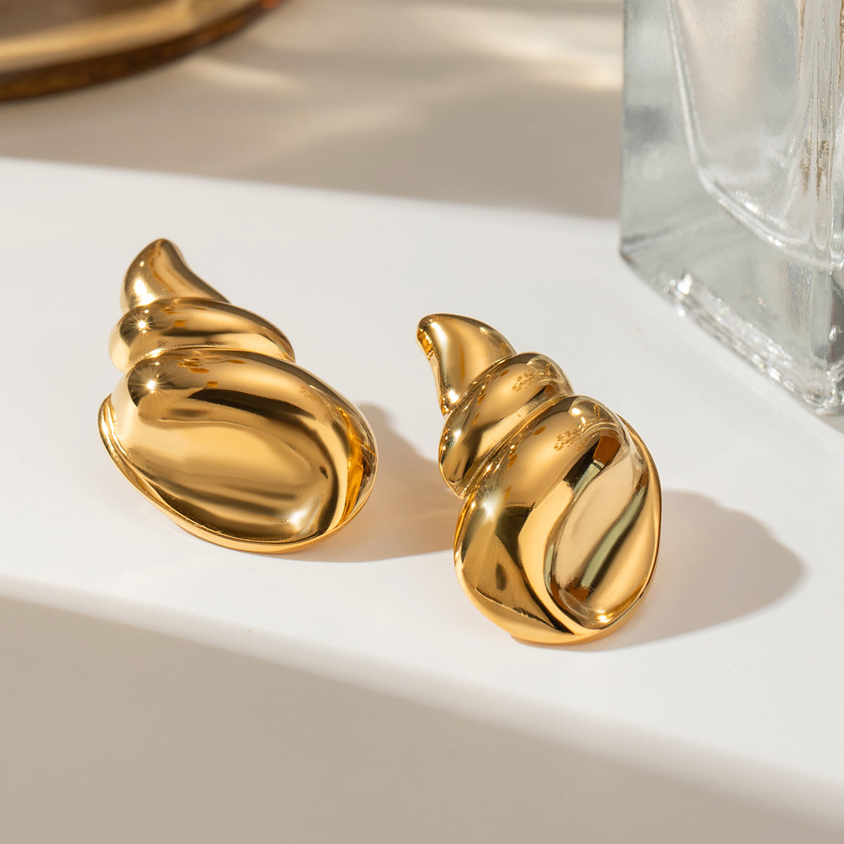 18K Gold-Plated Conch Earrings - ClozArt