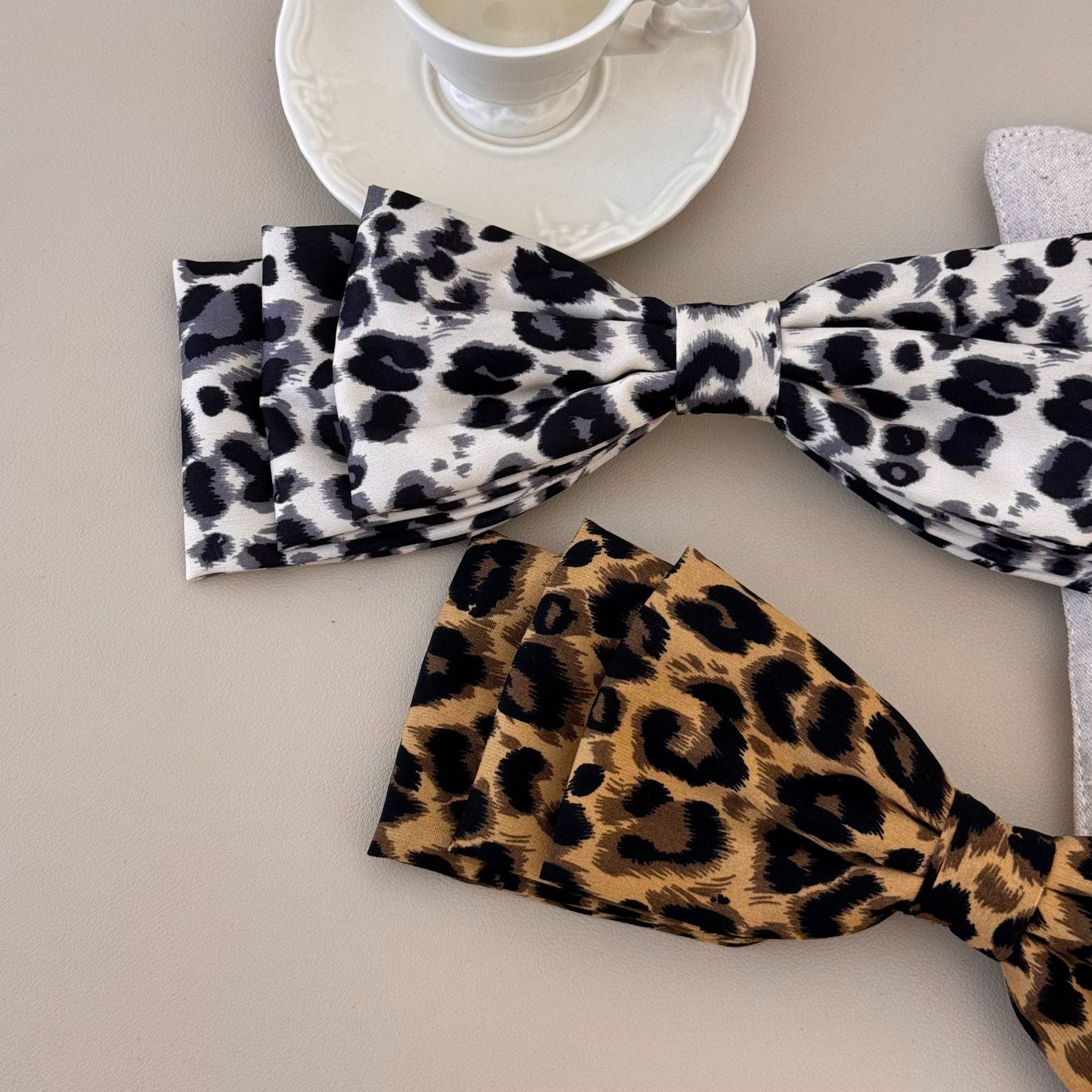 2 Piece Leopard Bow Hair Clip - ClozArt