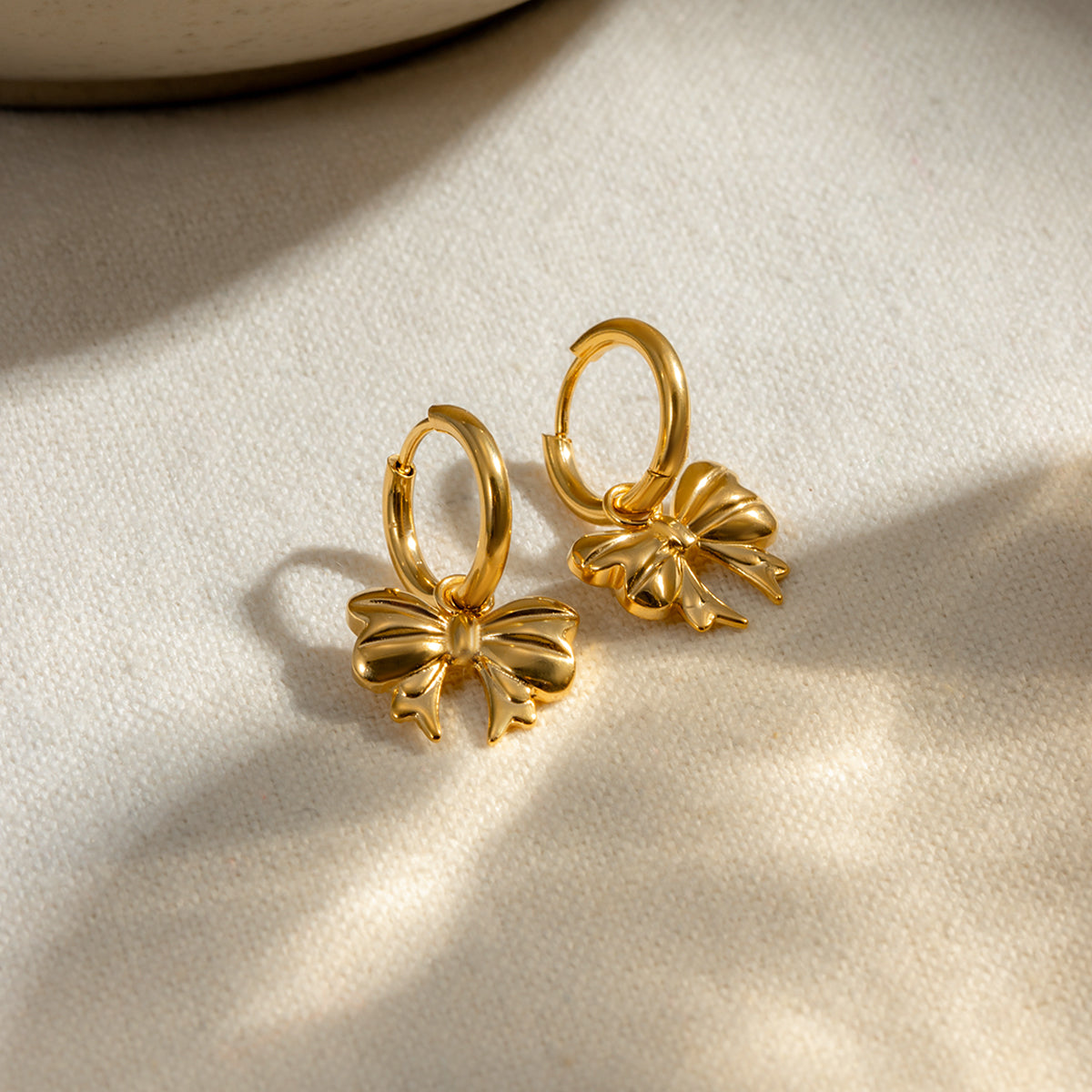 18K Gold-Plated Bow Earrings - ClozArt