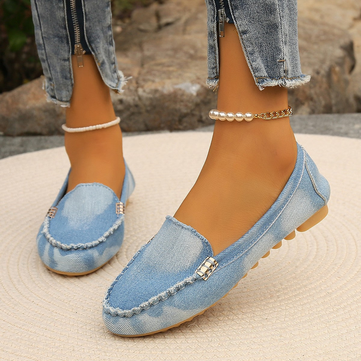 Round Toe Flat Loafers - ClozArt