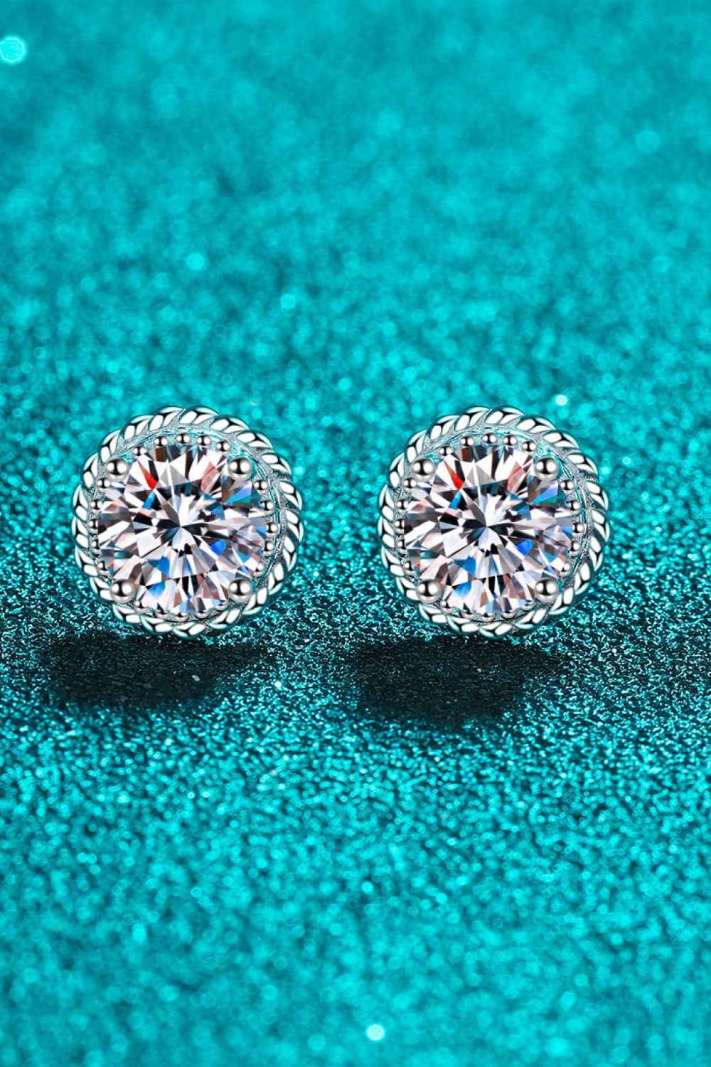 2 Carat Moissanite 925 Sterling Silver Stud Earrings - ClozArt