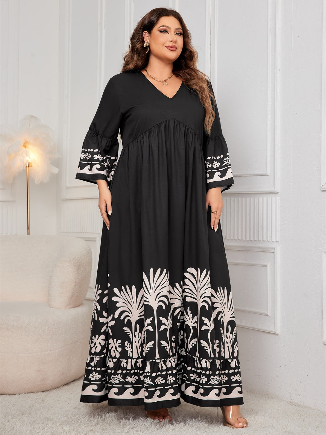 Honey Plus Size Printed V-Neck Long Sleeve Maxi Dress - ClozArt