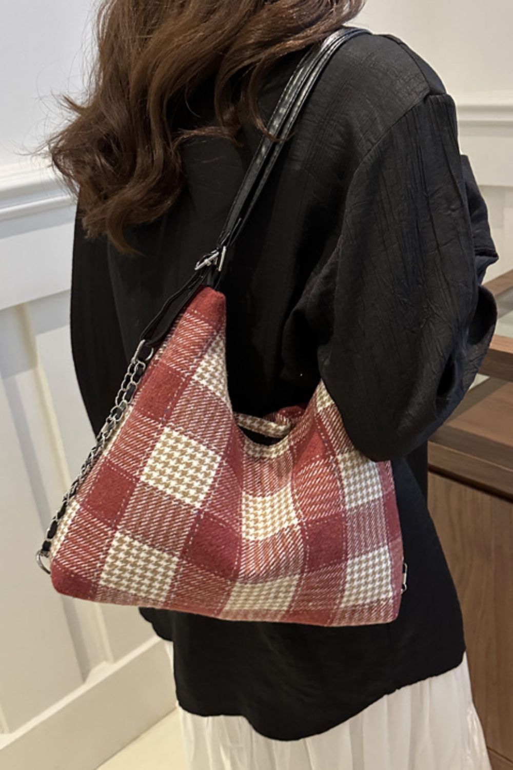 Plaid Adjustable Strap Handbag - ClozArt