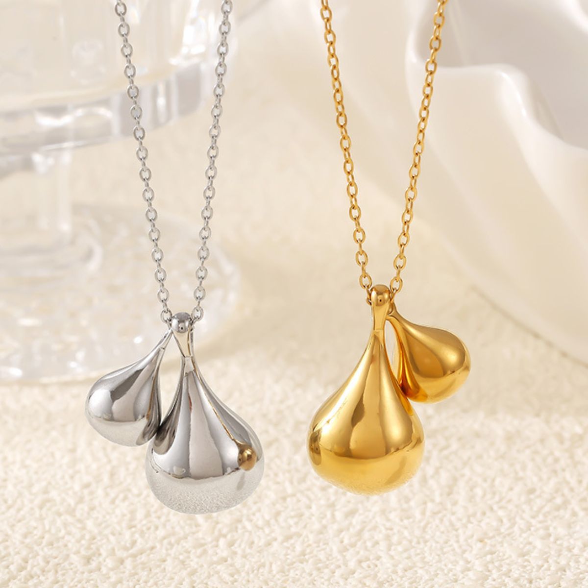 Stainless Steel Water Drop Shape Pendant Necklace - ClozArt