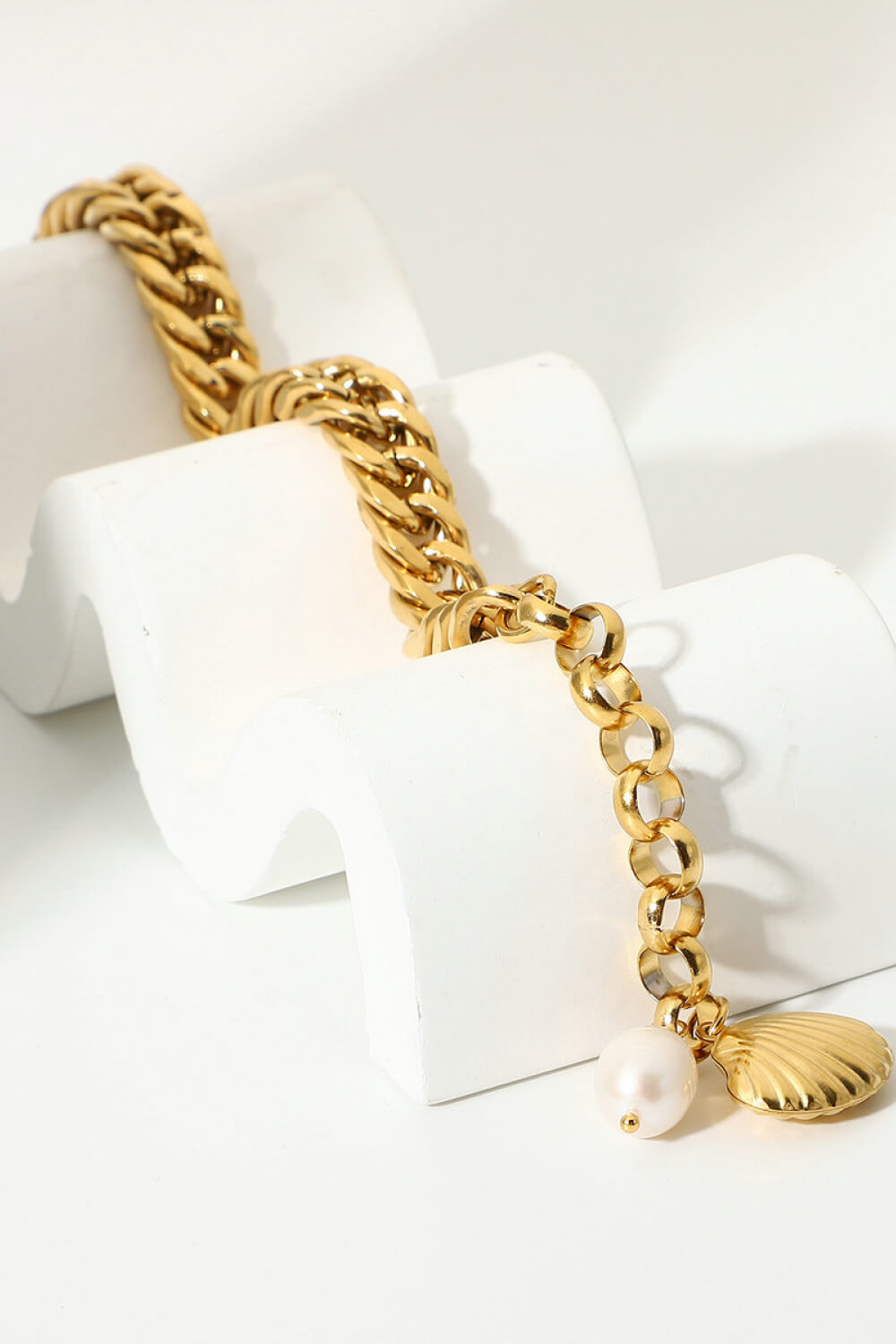 18K Gold-Plated Curb Chain Bracelet - ClozArt