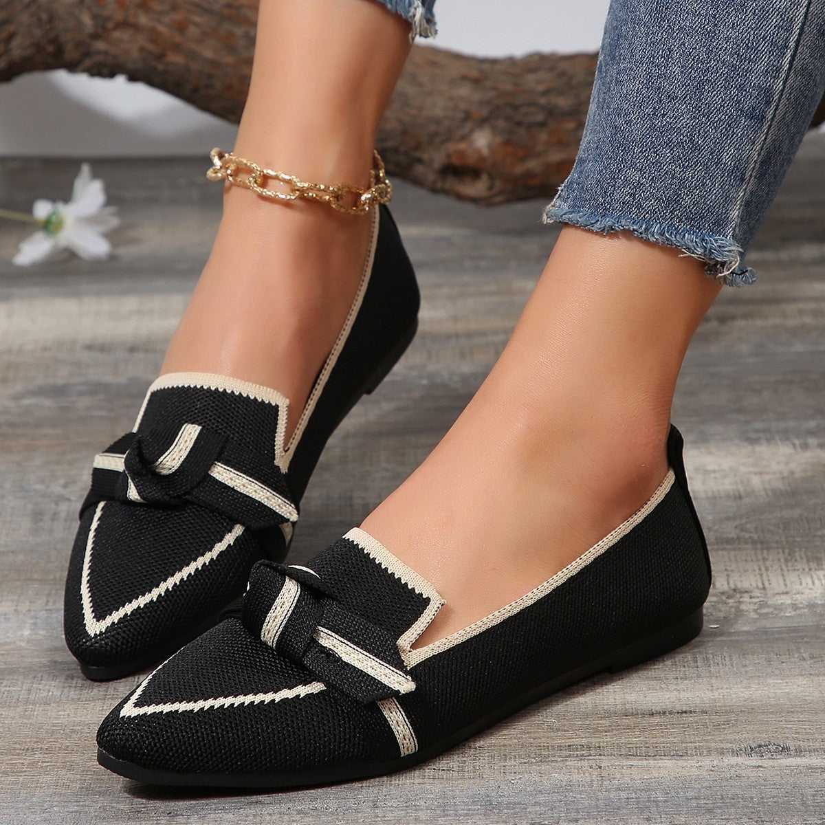 Bow Contrast Trim Point Toe Loafers - ClozArt