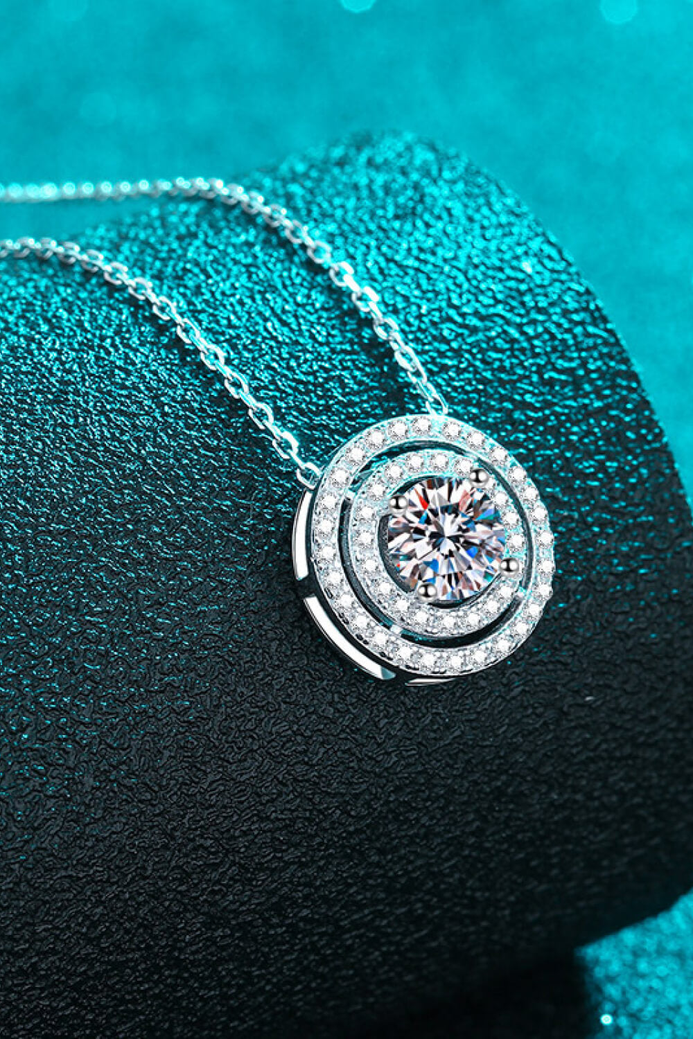 Moissanite Round Pendant Rhodium-Plated Necklace - ClozArt