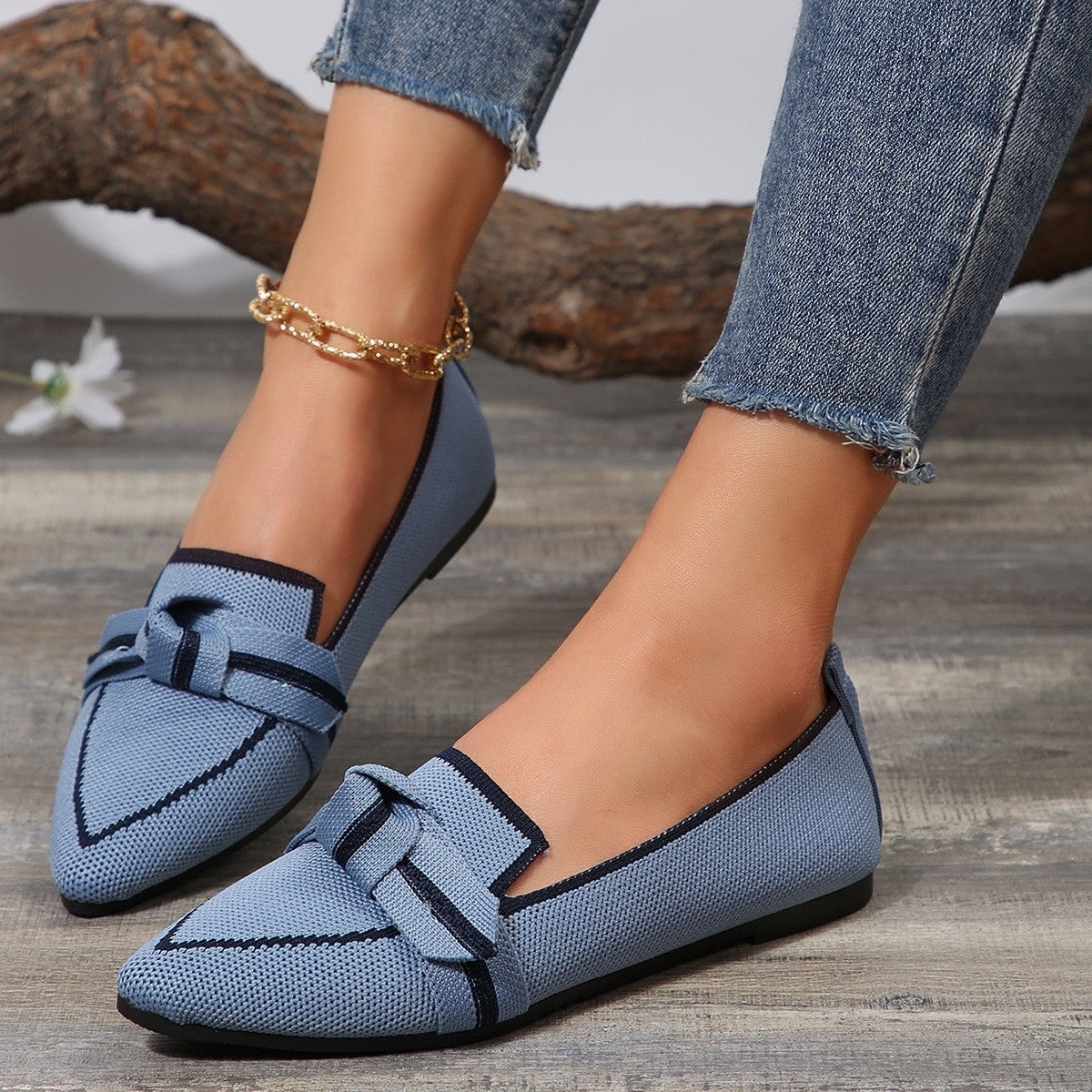 Bow Contrast Trim Point Toe Loafers - ClozArt