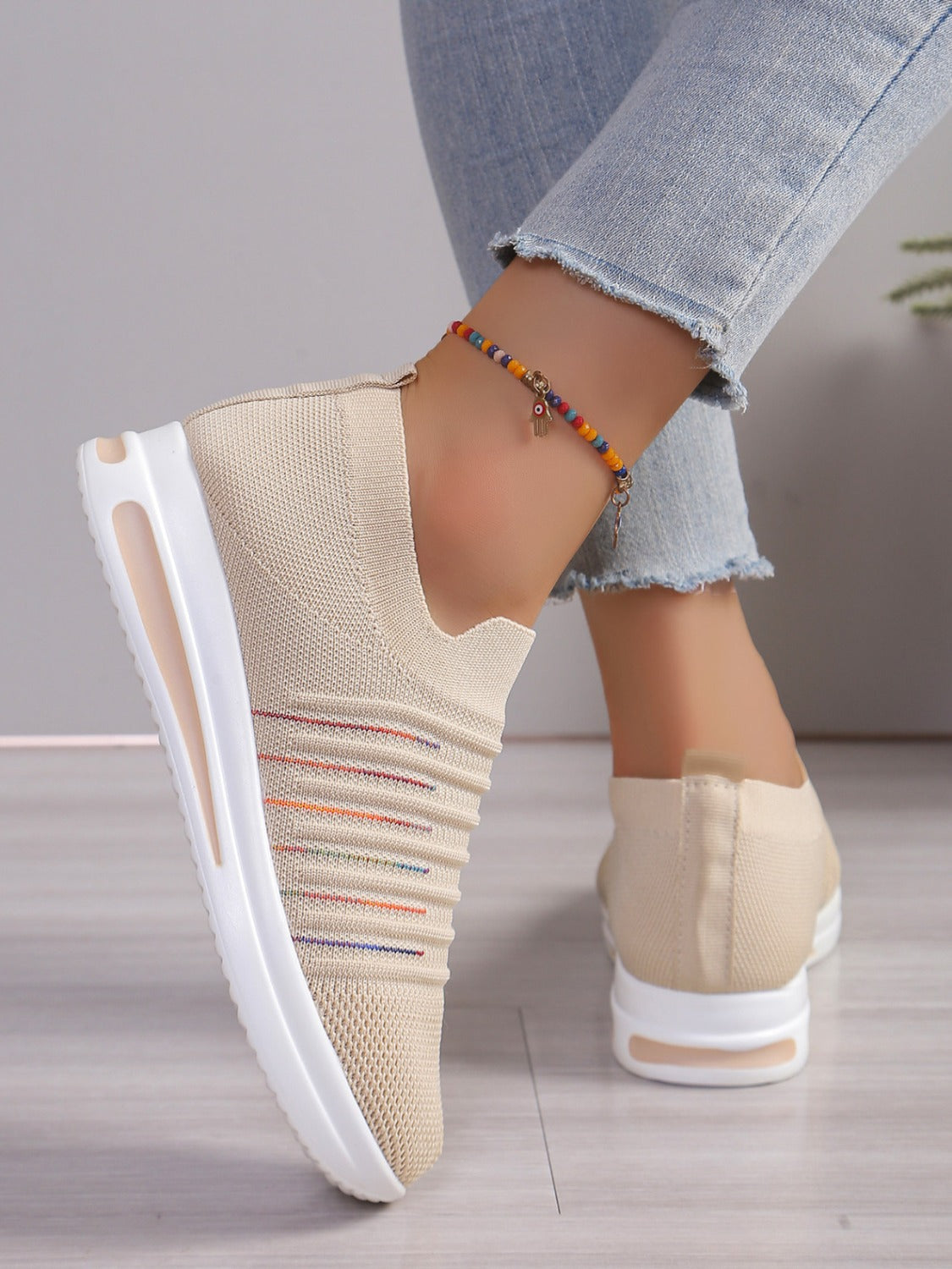 Breathable Mesh Wedge Sneakers - ClozArt