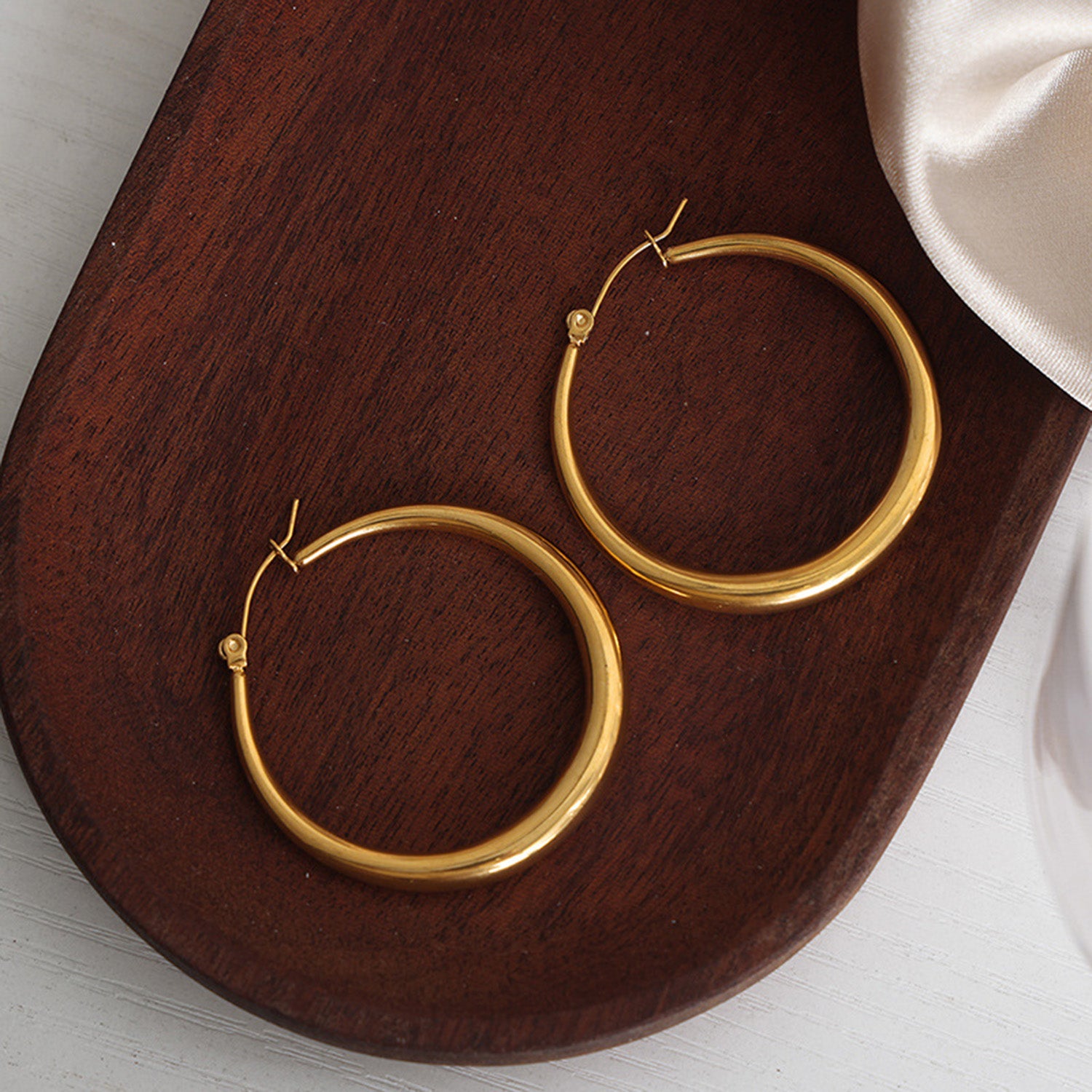 18K Gold-Plated Hoop Earrings - ClozArt