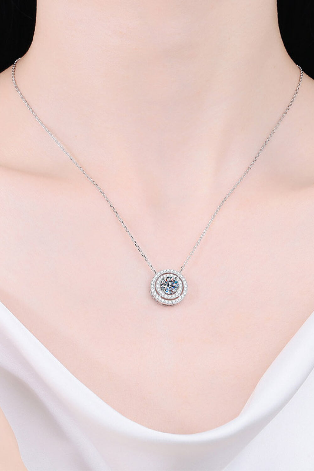 Moissanite Round Pendant Rhodium-Plated Necklace - ClozArt