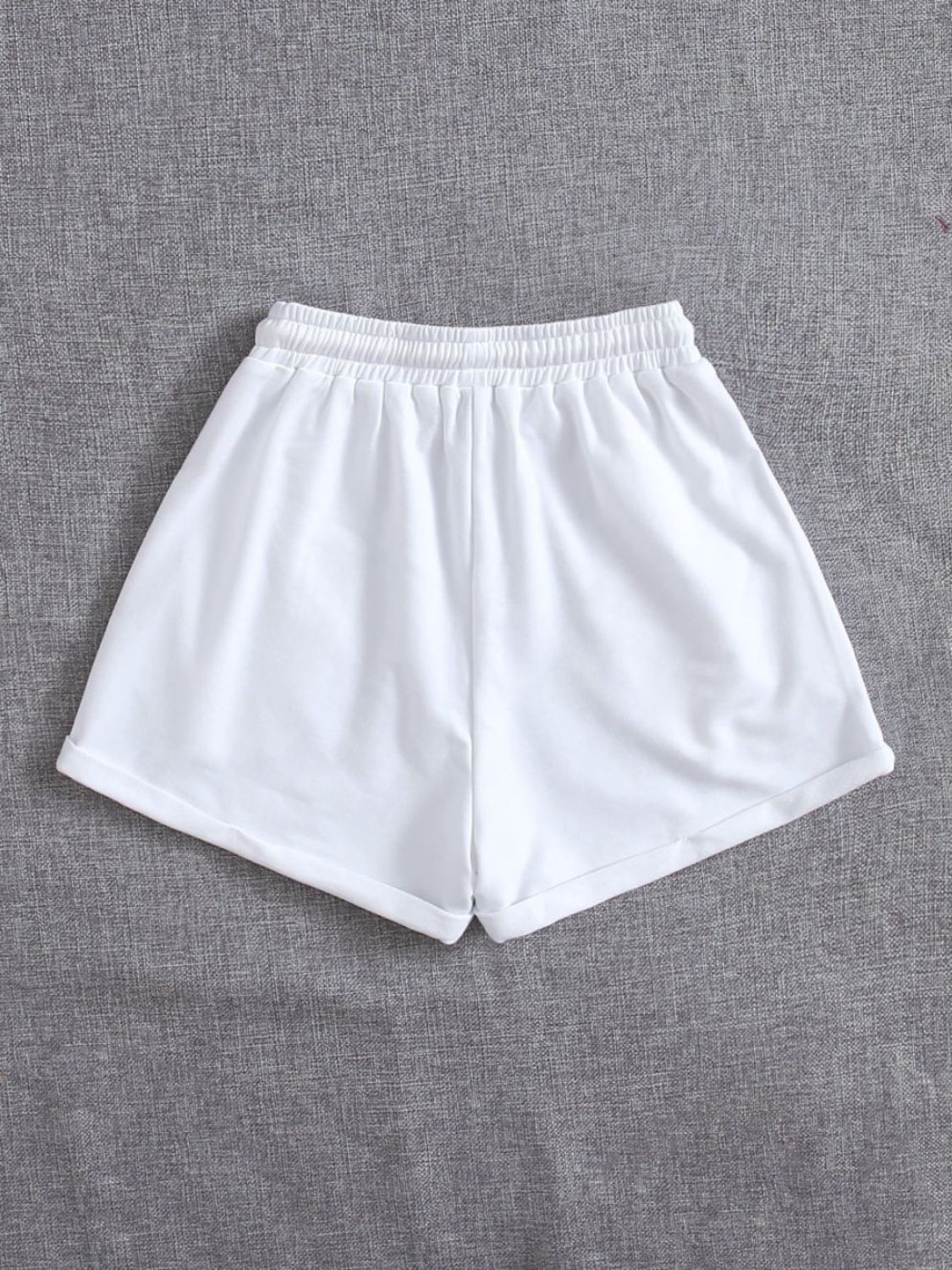 Drawstring Pocketed Elastic Waist Shorts - ClozArt