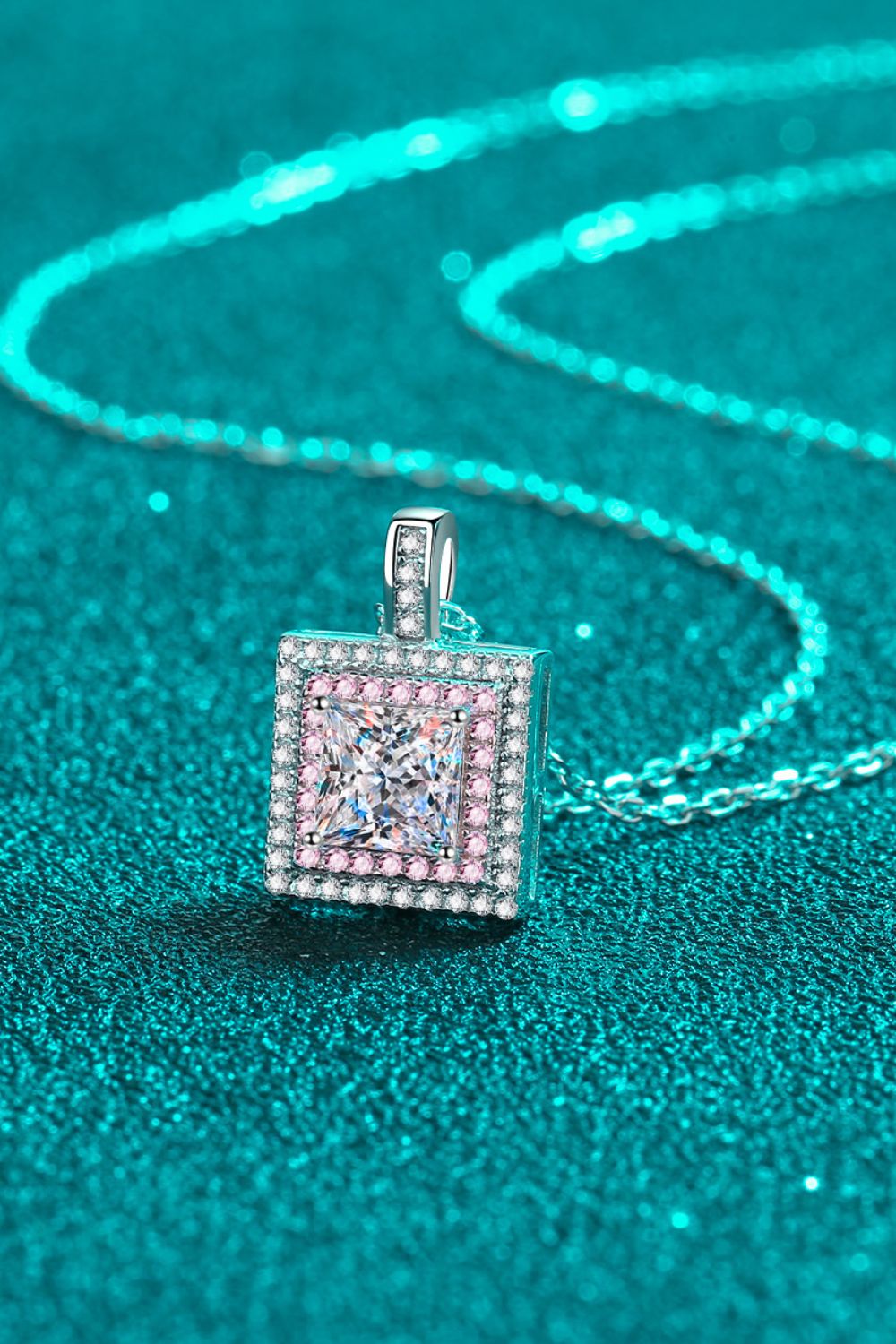 1 Carat Moissanite Square Pendant Chain Necklace - ClozArt