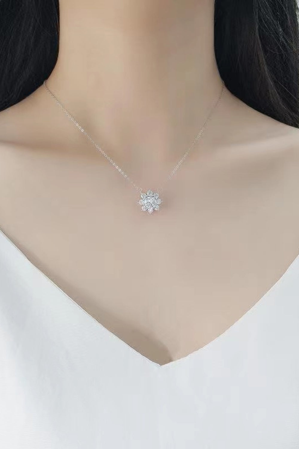 1 Carat Moissanite Floral Pendant Necklace - ClozArt