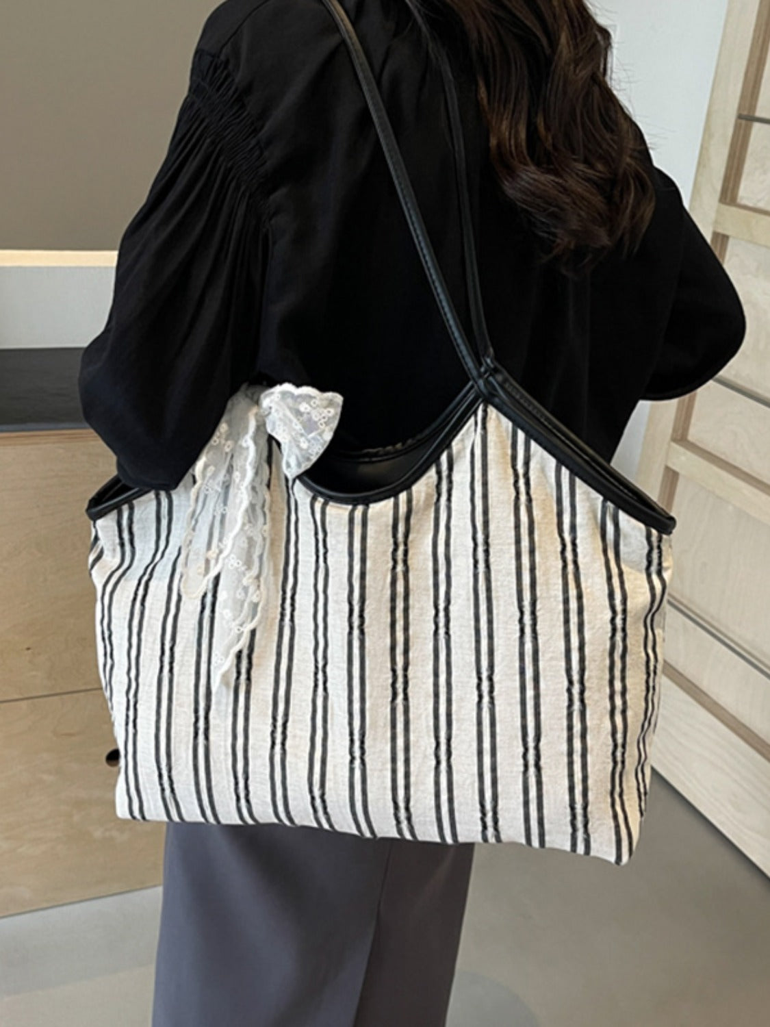 Striped Canvas Tote Bag - ClozArt