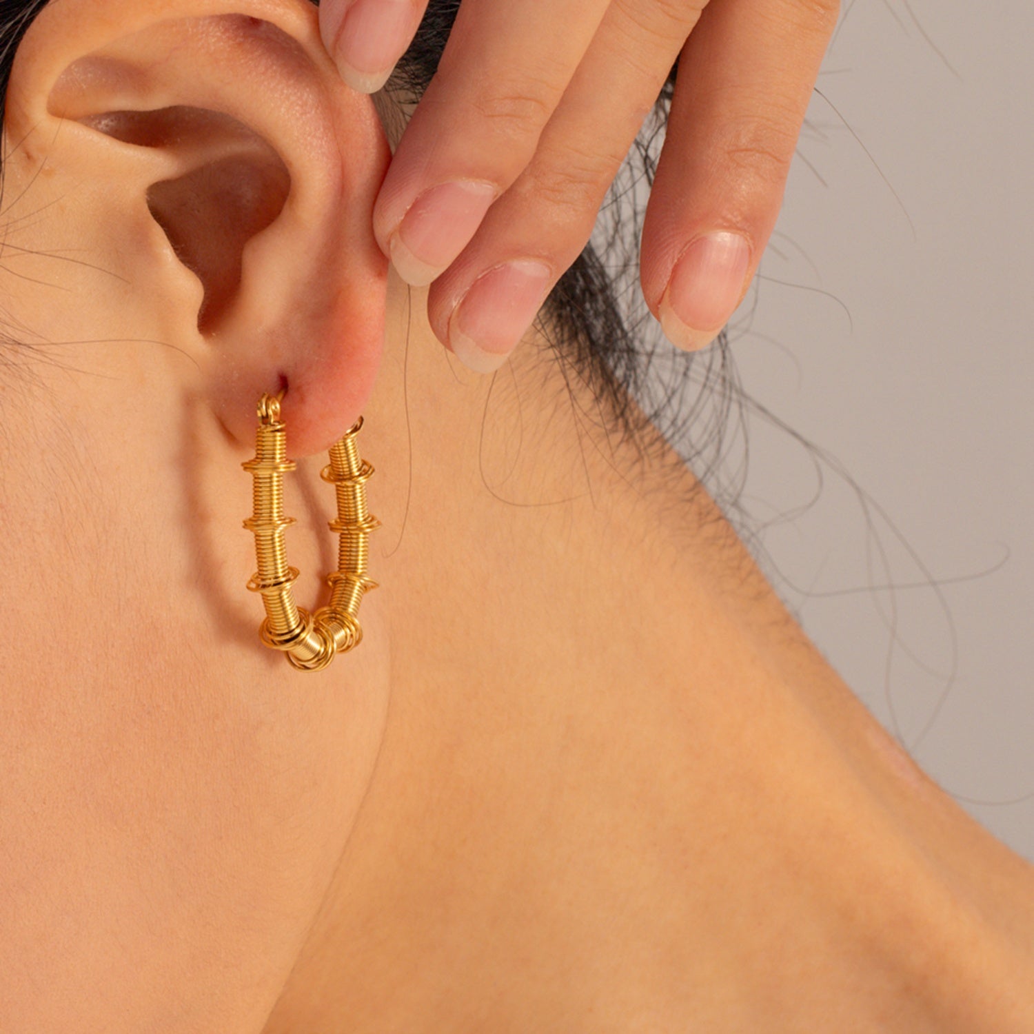 Gold-Plated Stainless Steel Hoop Earrings - ClozArt