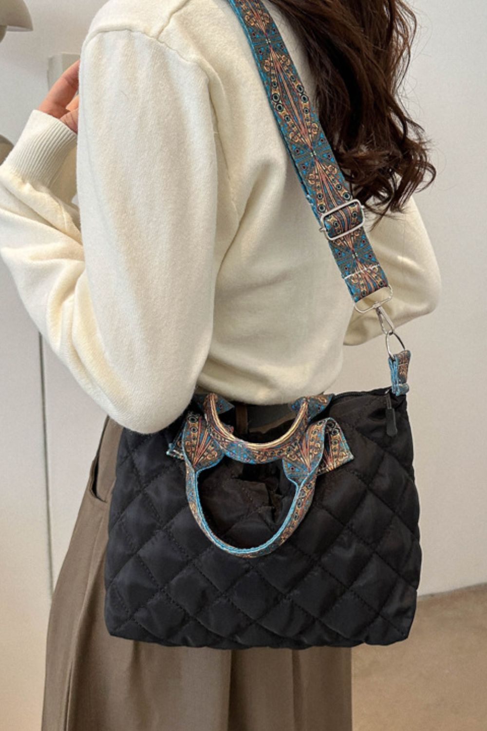 Bubble Textured Printed Strap Handbag - ClozArt