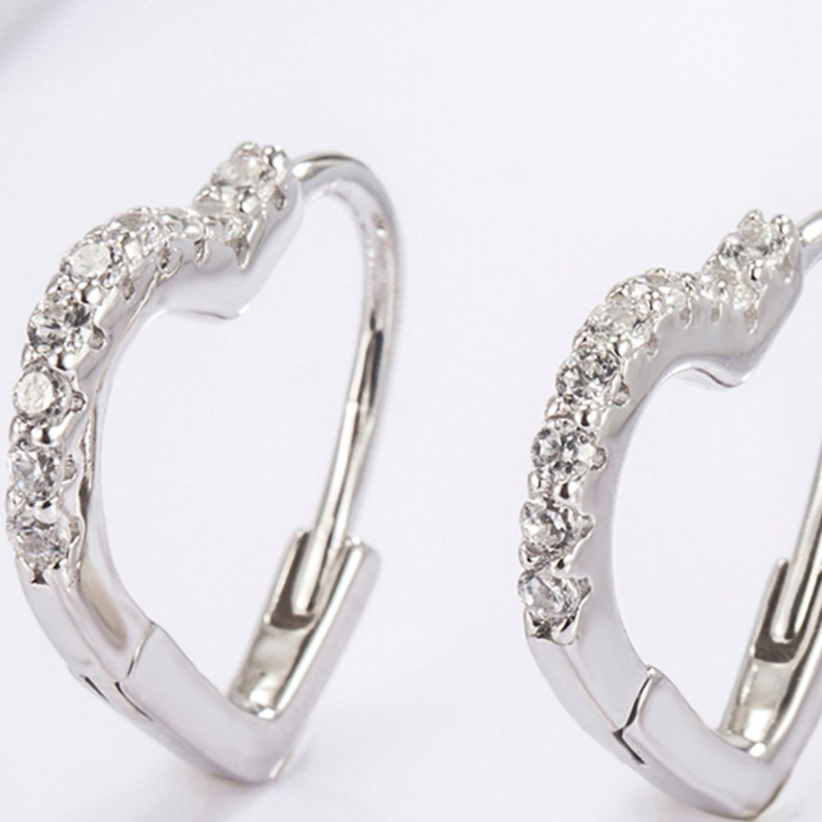 925 Serling Silver Zircon Heart Shape Earrings - ClozArt