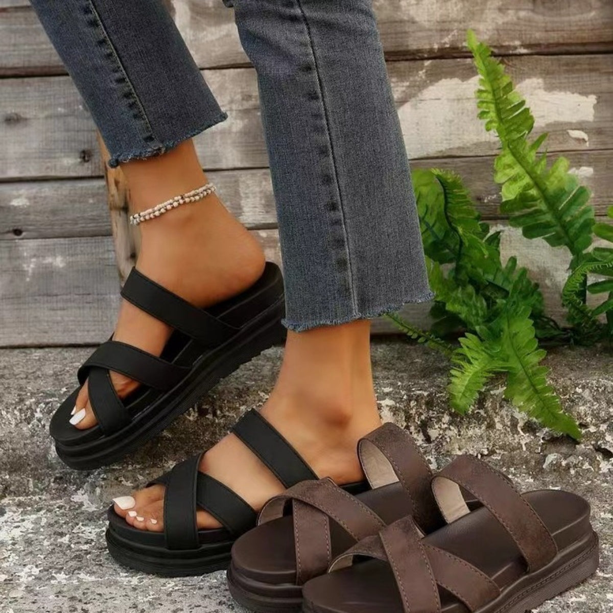 Crisscross PU Leather Flat Sandals - ClozArt