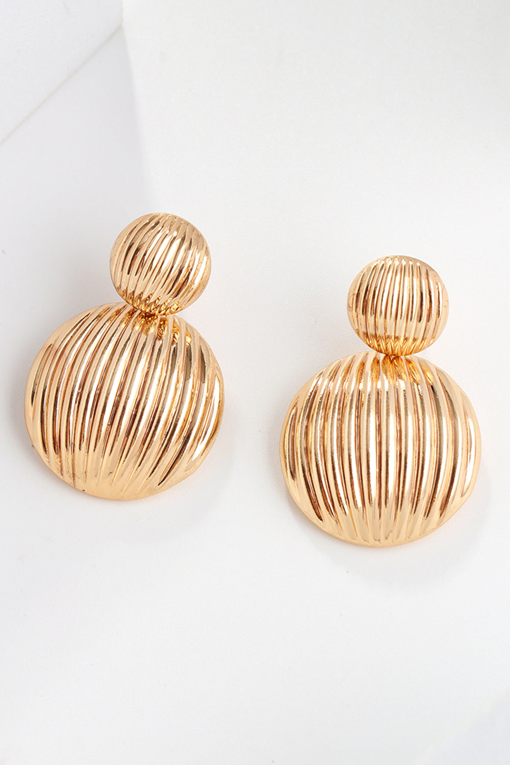 Zinc Alloy Ribbed Earrings - ClozArt