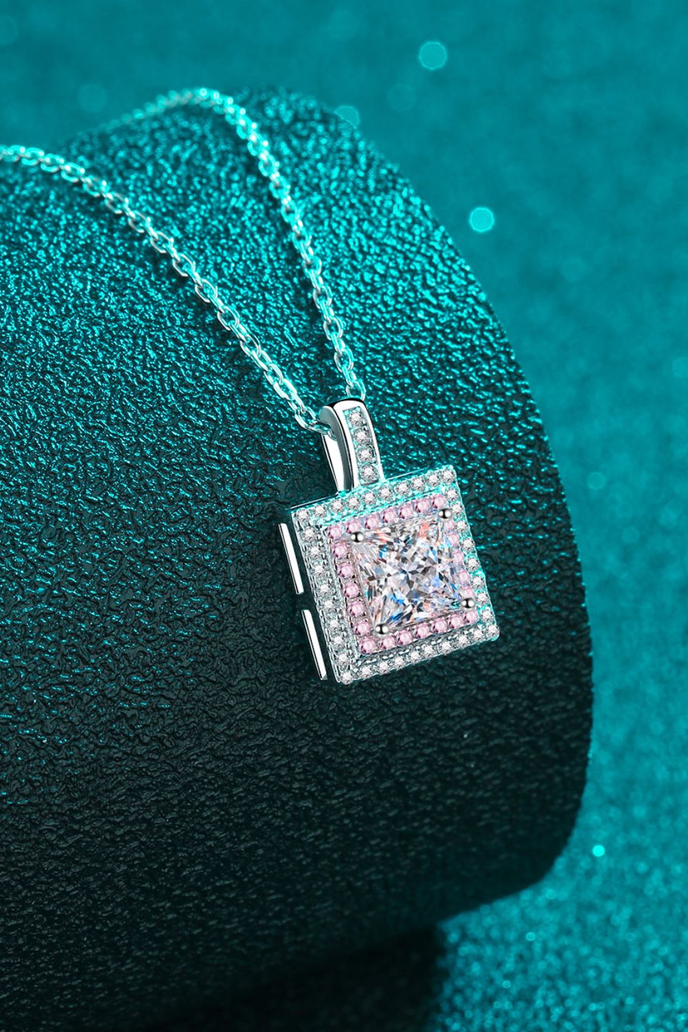 1 Carat Moissanite Square Pendant Chain Necklace - ClozArt