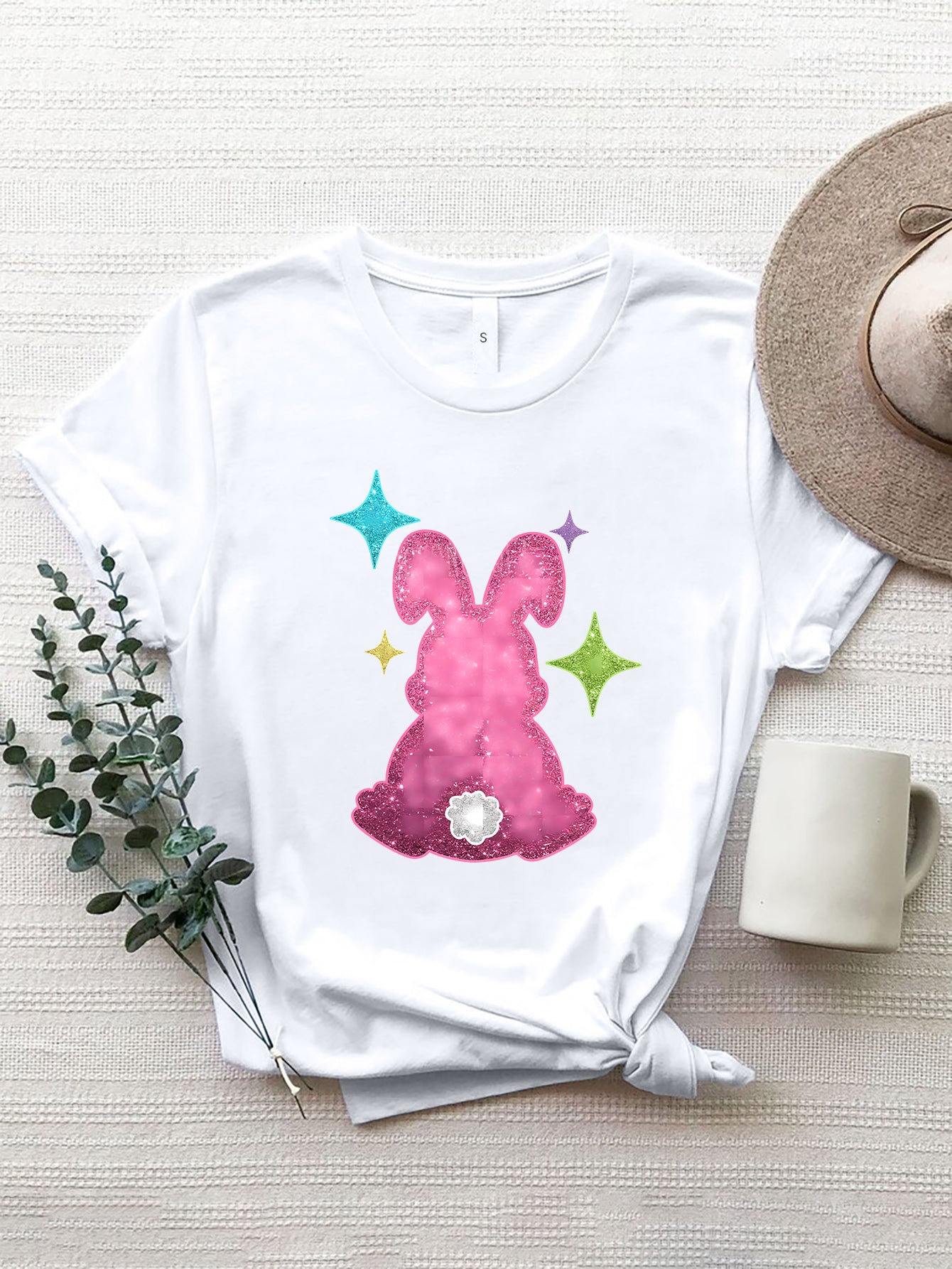 Rabbit Round Neck Short Sleeve T-Shirt