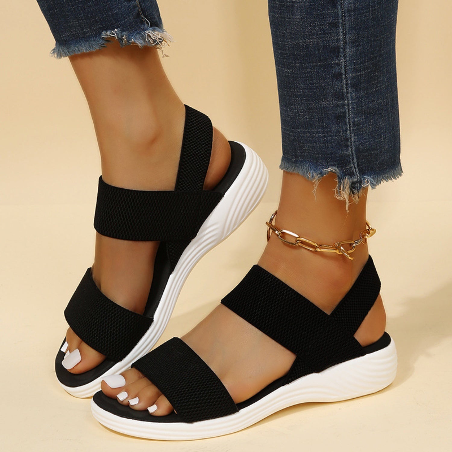 Rubber Open Toe Low Heel Sandals - ClozArt