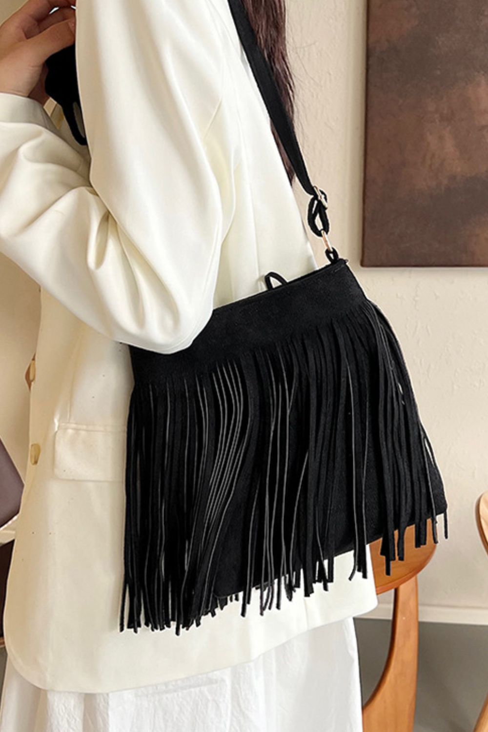 Suede Fringe Shoulder Bag - ClozArt