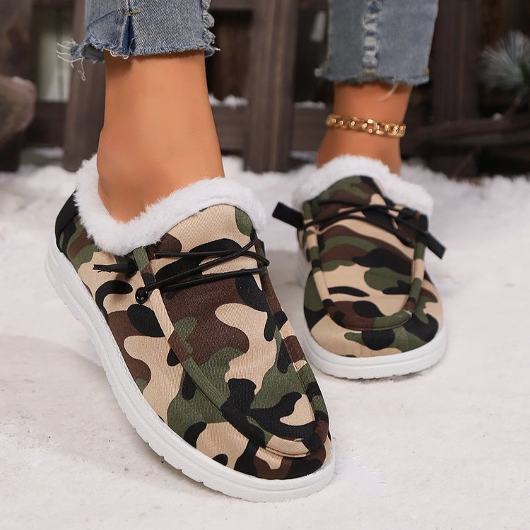 Fuzzy Camouflage Round Toe Boots - ClozArt