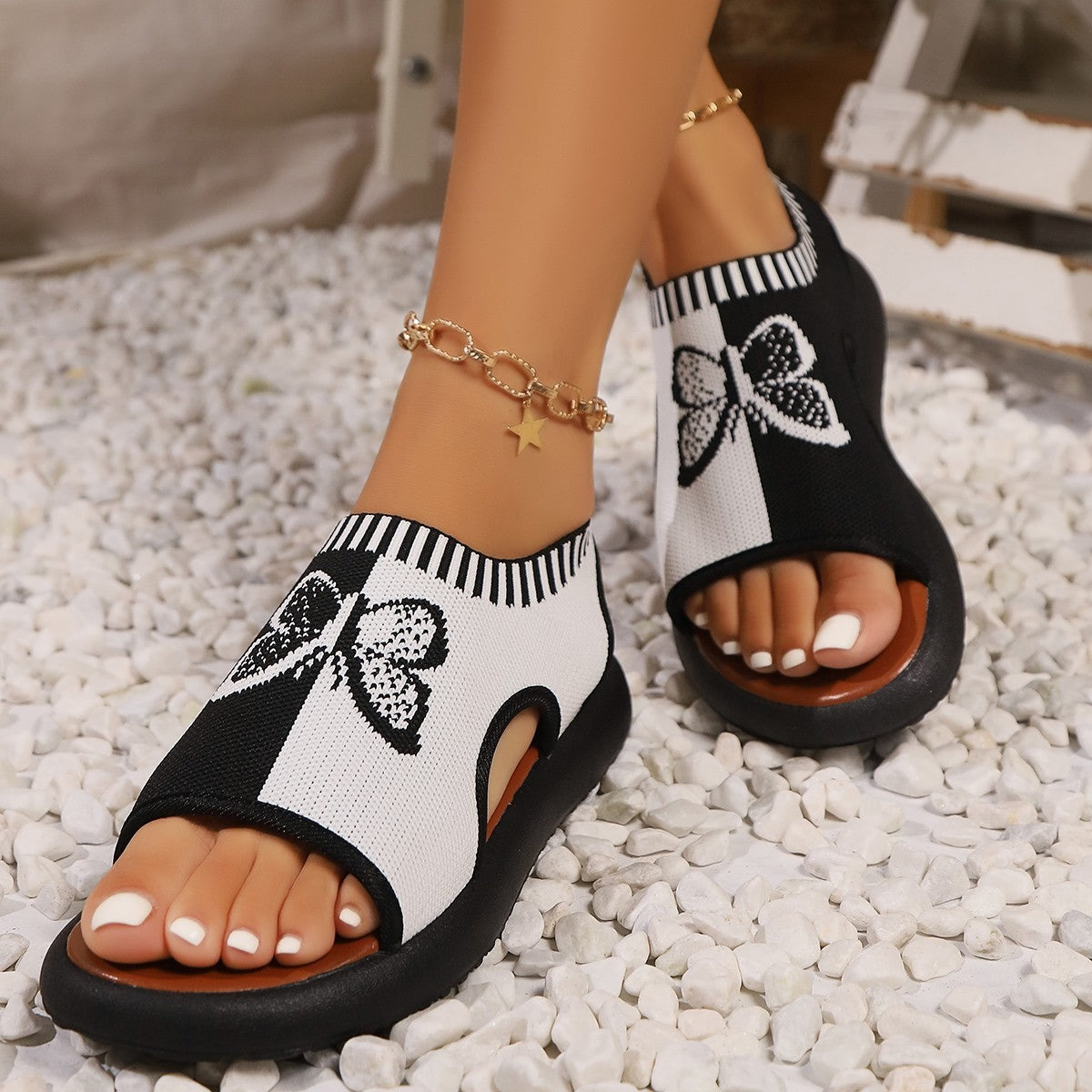 Butterfly Contrast Open Toe Sandals - ClozArt