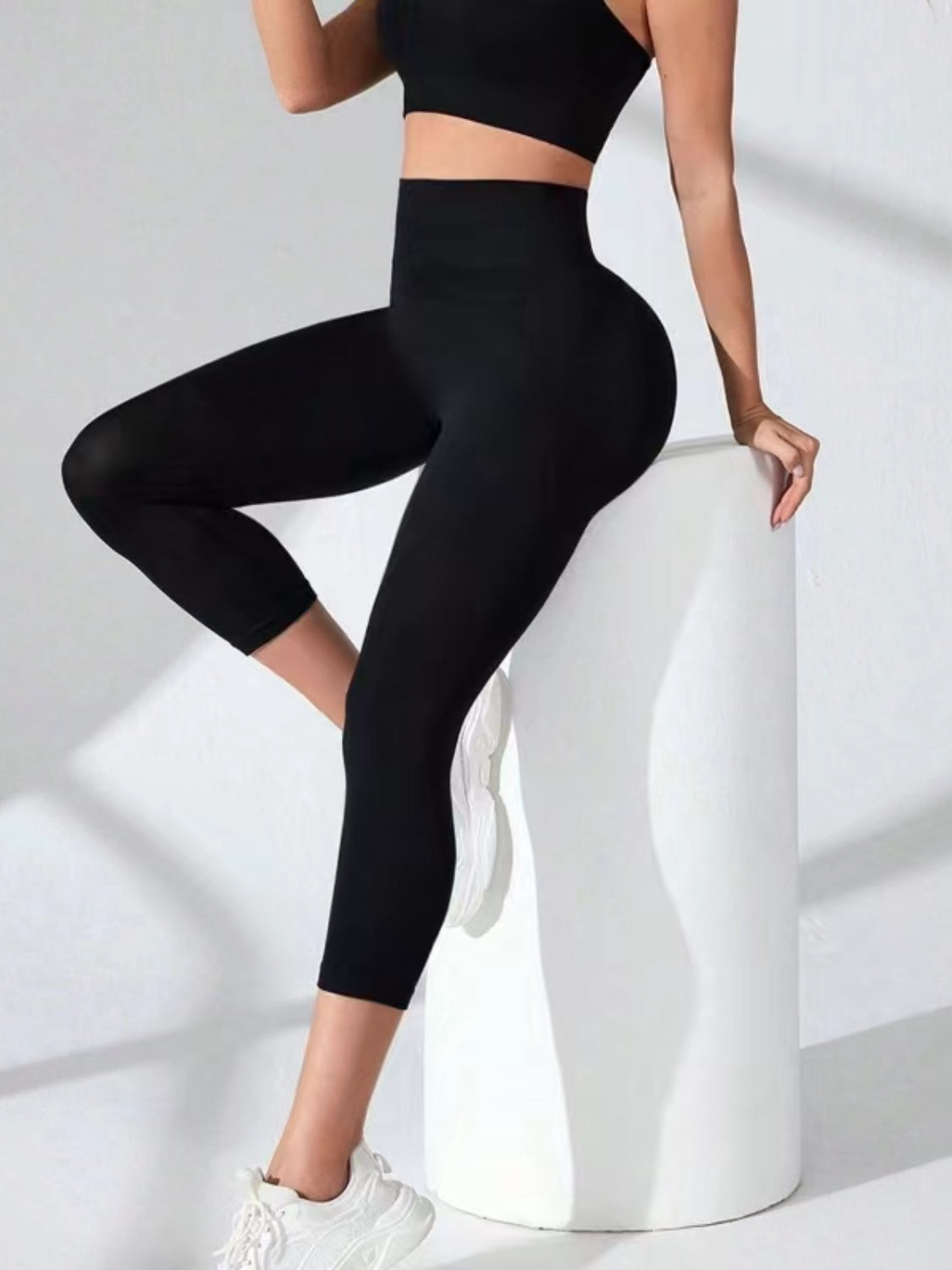 High Waist Cropped Active Leggings - ClozArt