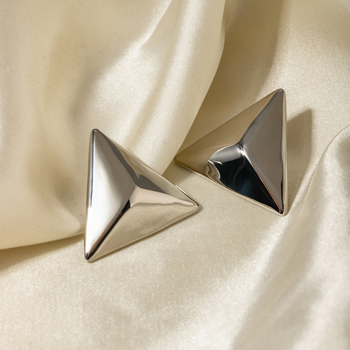 Stainless Steel 3D Triangle Earrings - ClozArt