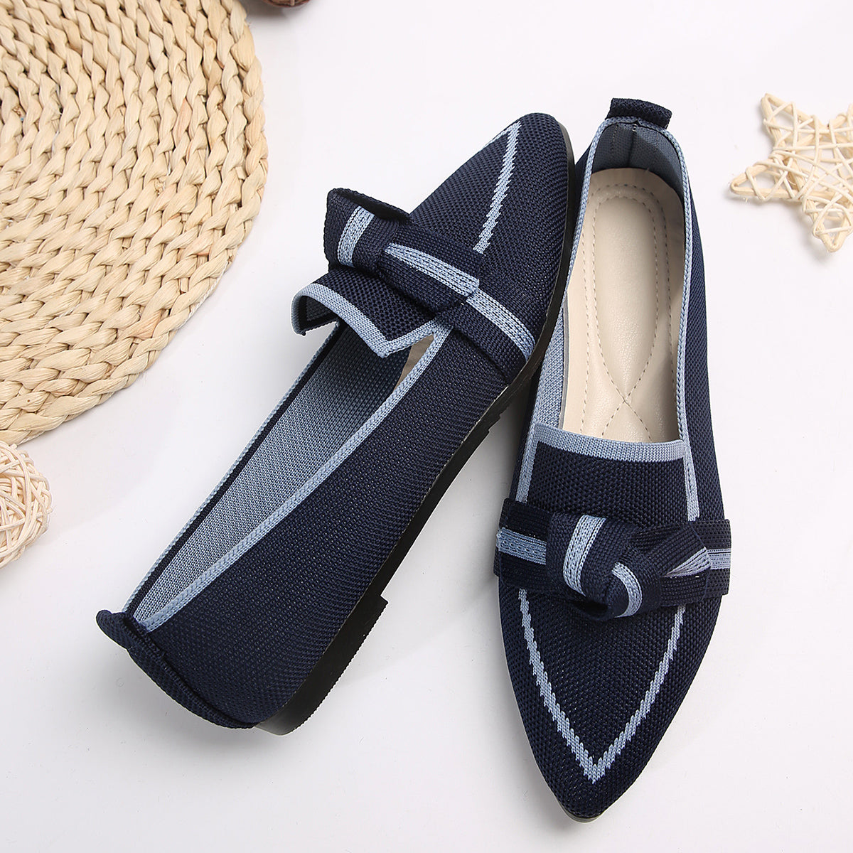 Bow Contrast Trim Point Toe Loafers - ClozArt