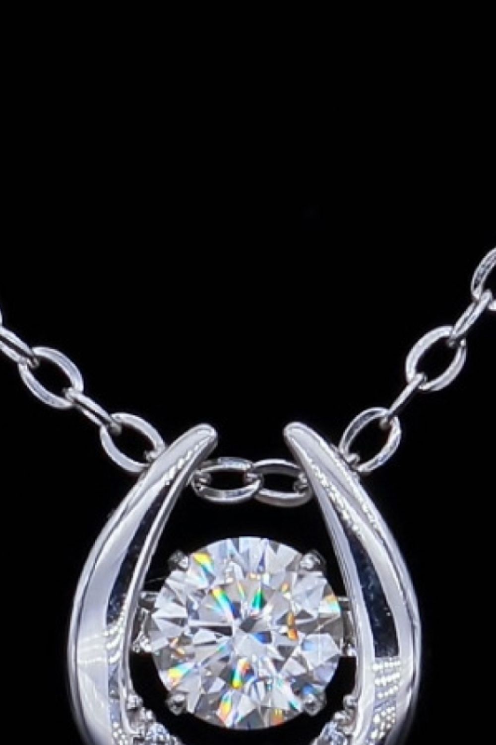 Moissanite Zircon Pendant Necklace - ClozArt