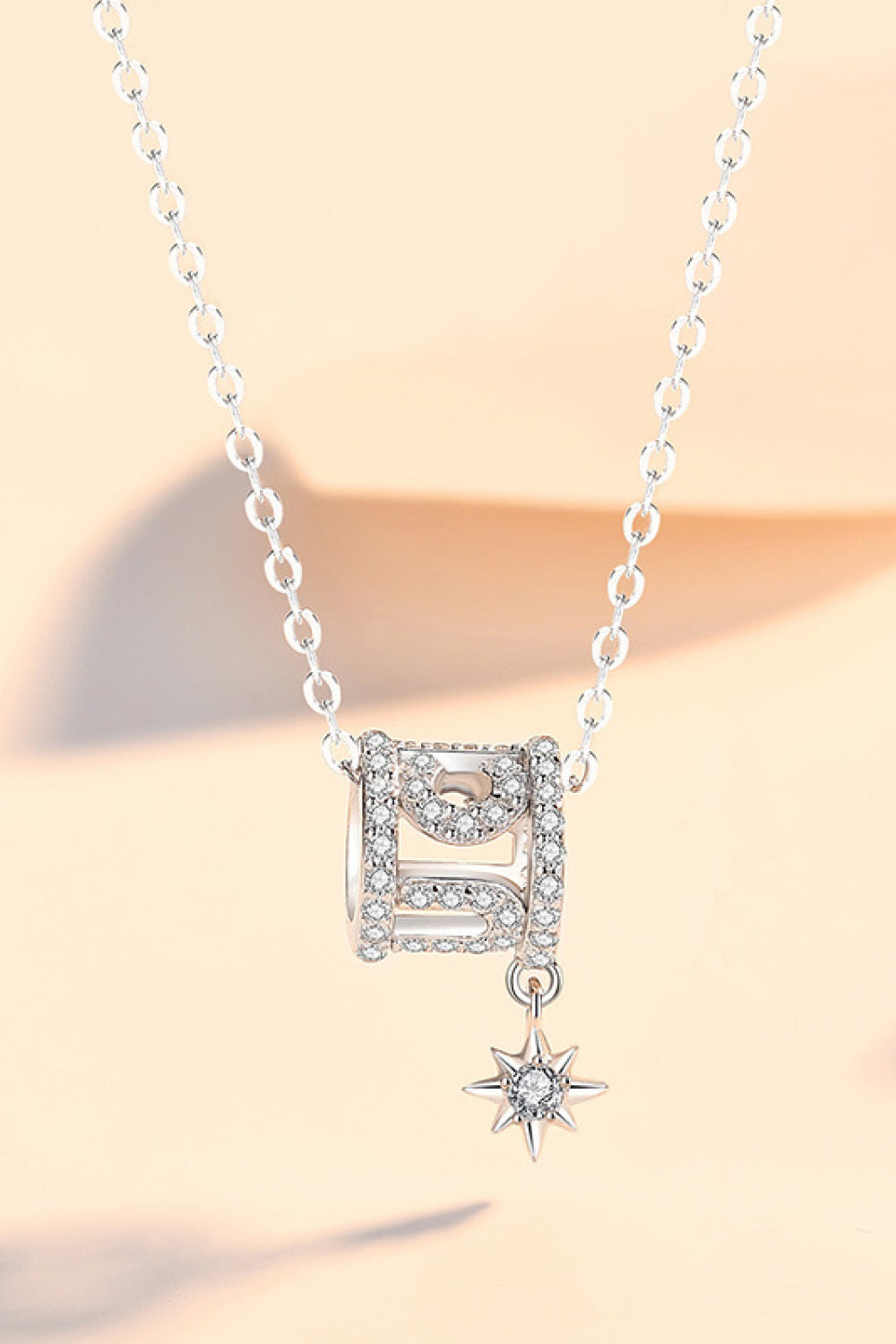 Rely On Fate Cubic Zirconia Pendant Necklace - ClozArt