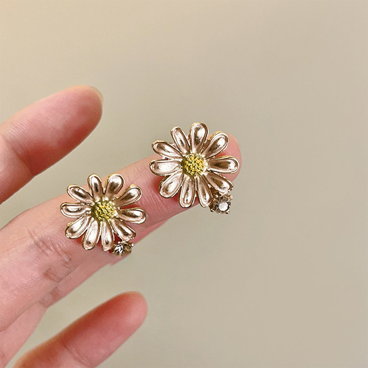 Alloy Drip Oil Flower Stud Earrings - ClozArt