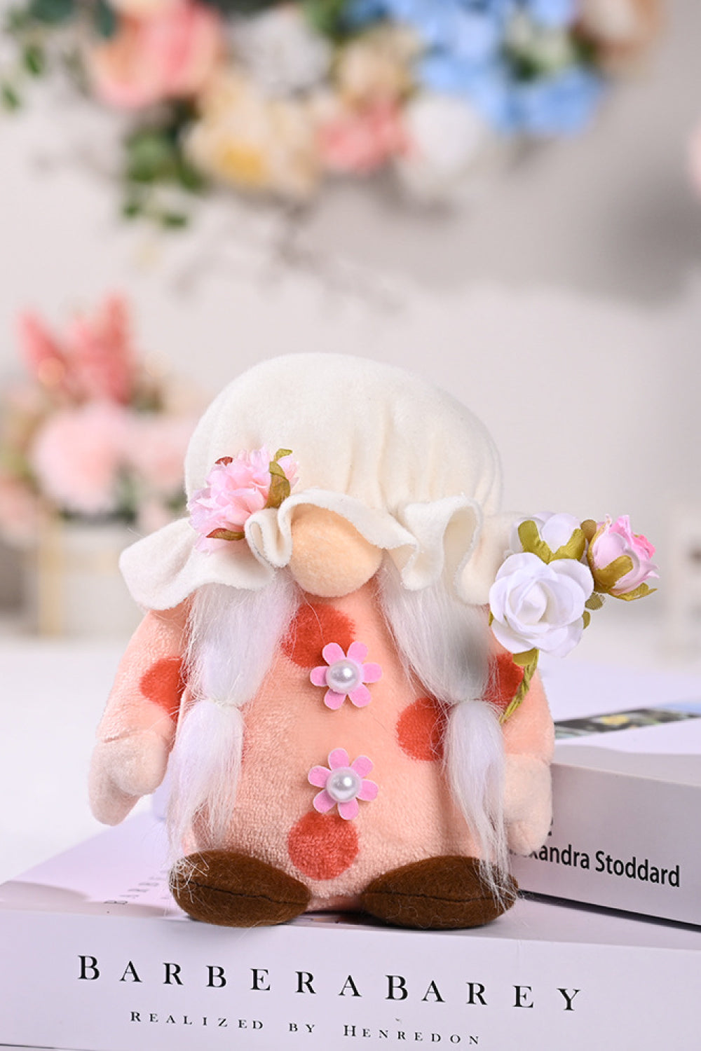 Mother's Day Flower Decor Short Leg Faceless Gnome