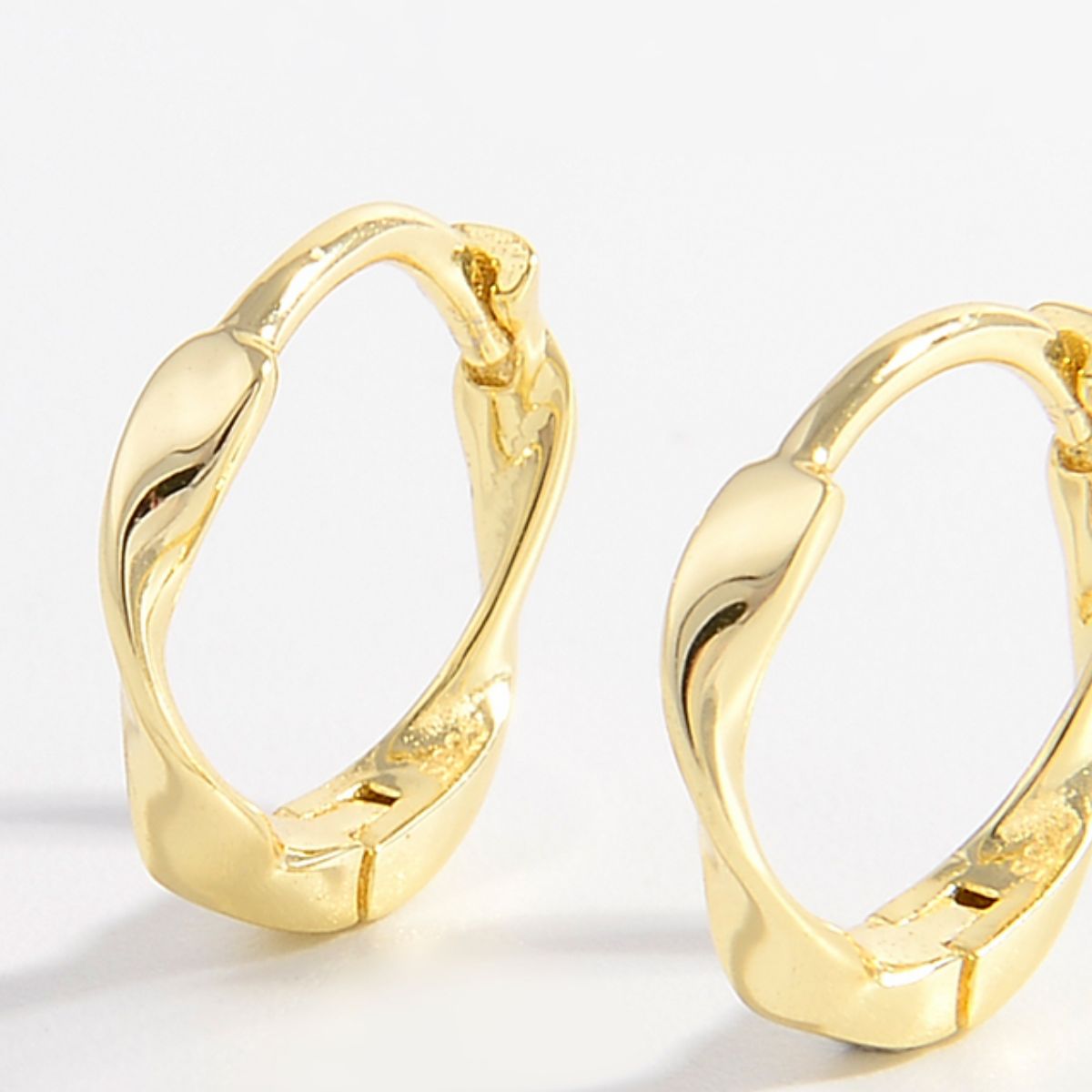 925 Sterling Silver Hoop Earrings - ClozArt