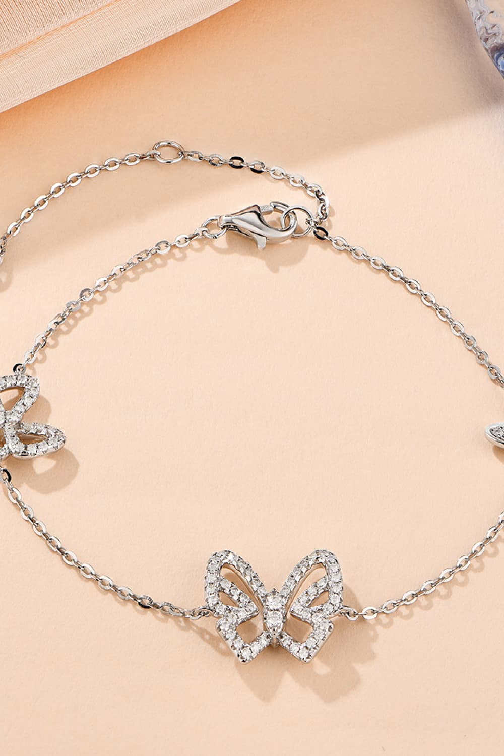 Moissanite Butterfly Shape Bracelet - ClozArt