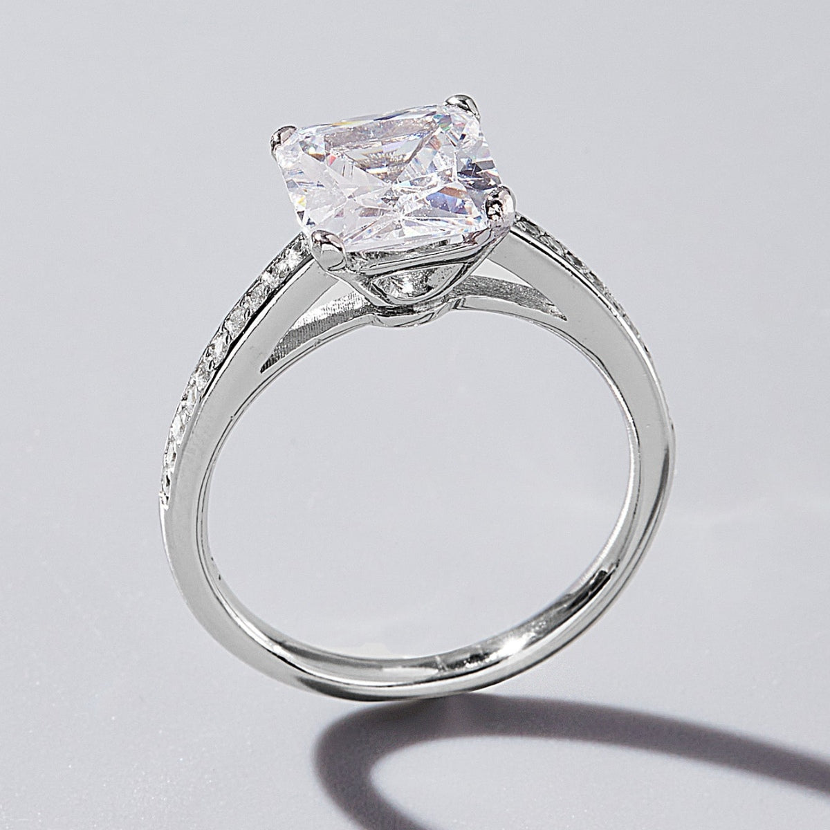 925 Sterling Silver Zircon Ring - ClozArt