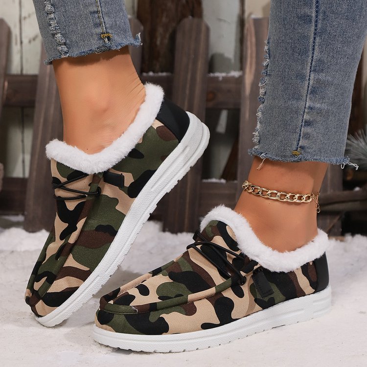 Fuzzy Camouflage Round Toe Boots - ClozArt