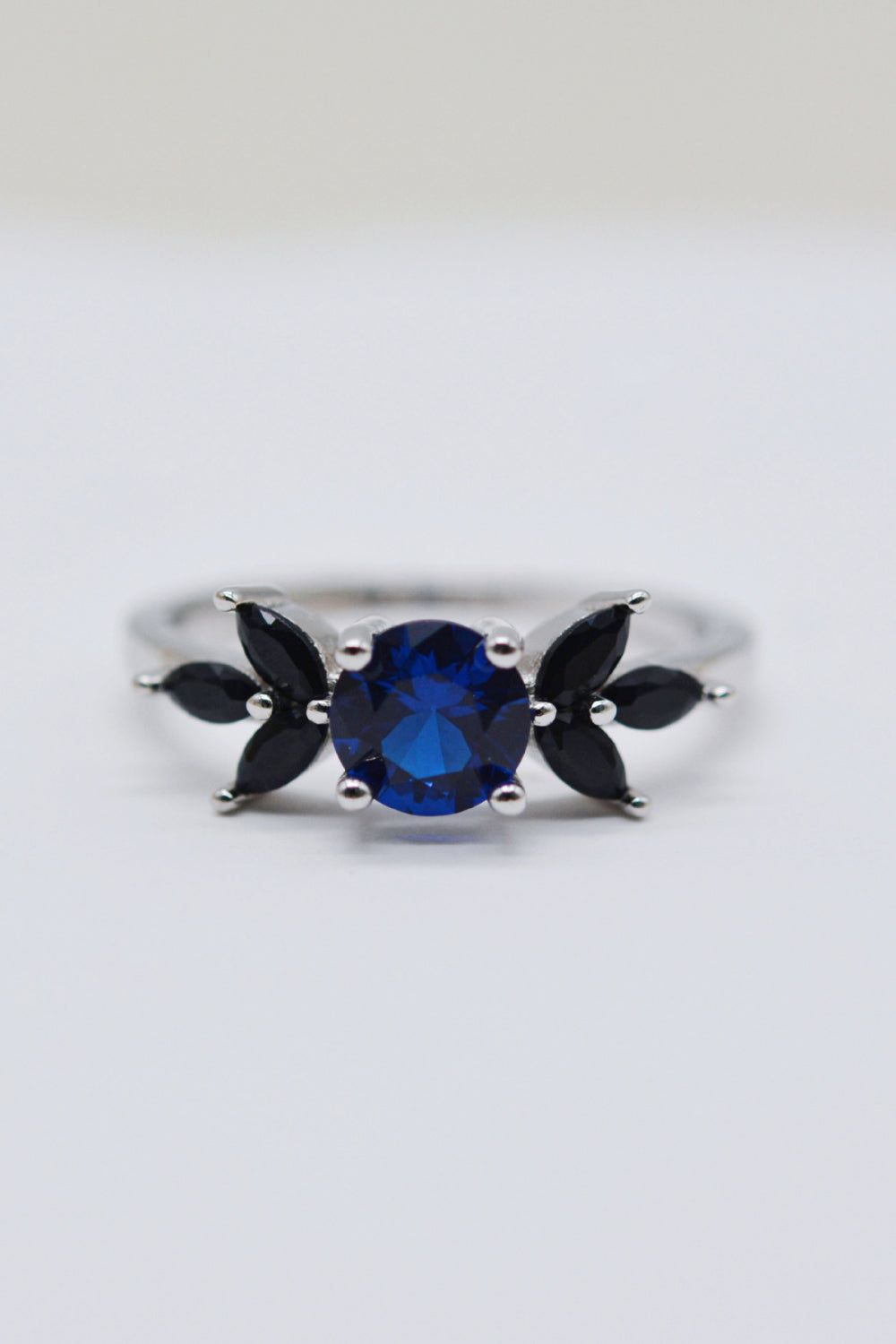 Spinel Zircon Leaf Ring - ClozArt