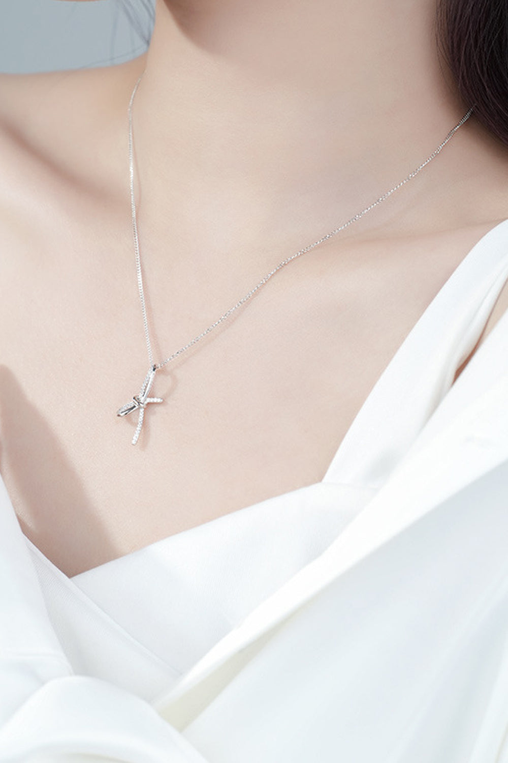 Zircon Bow Pendant Necklace - ClozArt