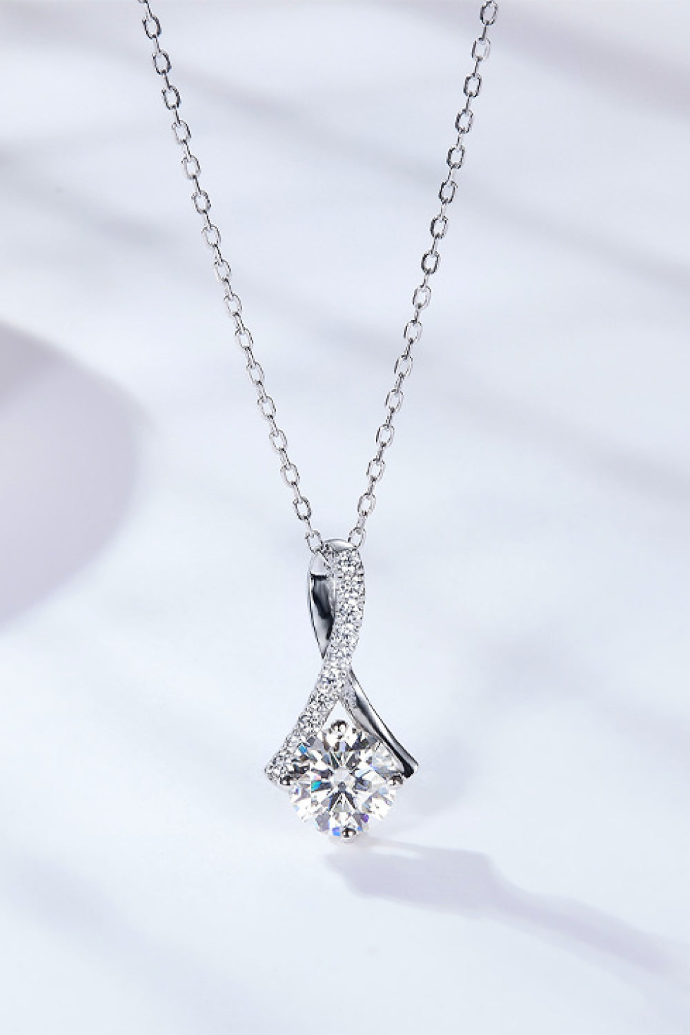 Special Occasion 1 Carat Moissanite Pendant Necklace - ClozArt