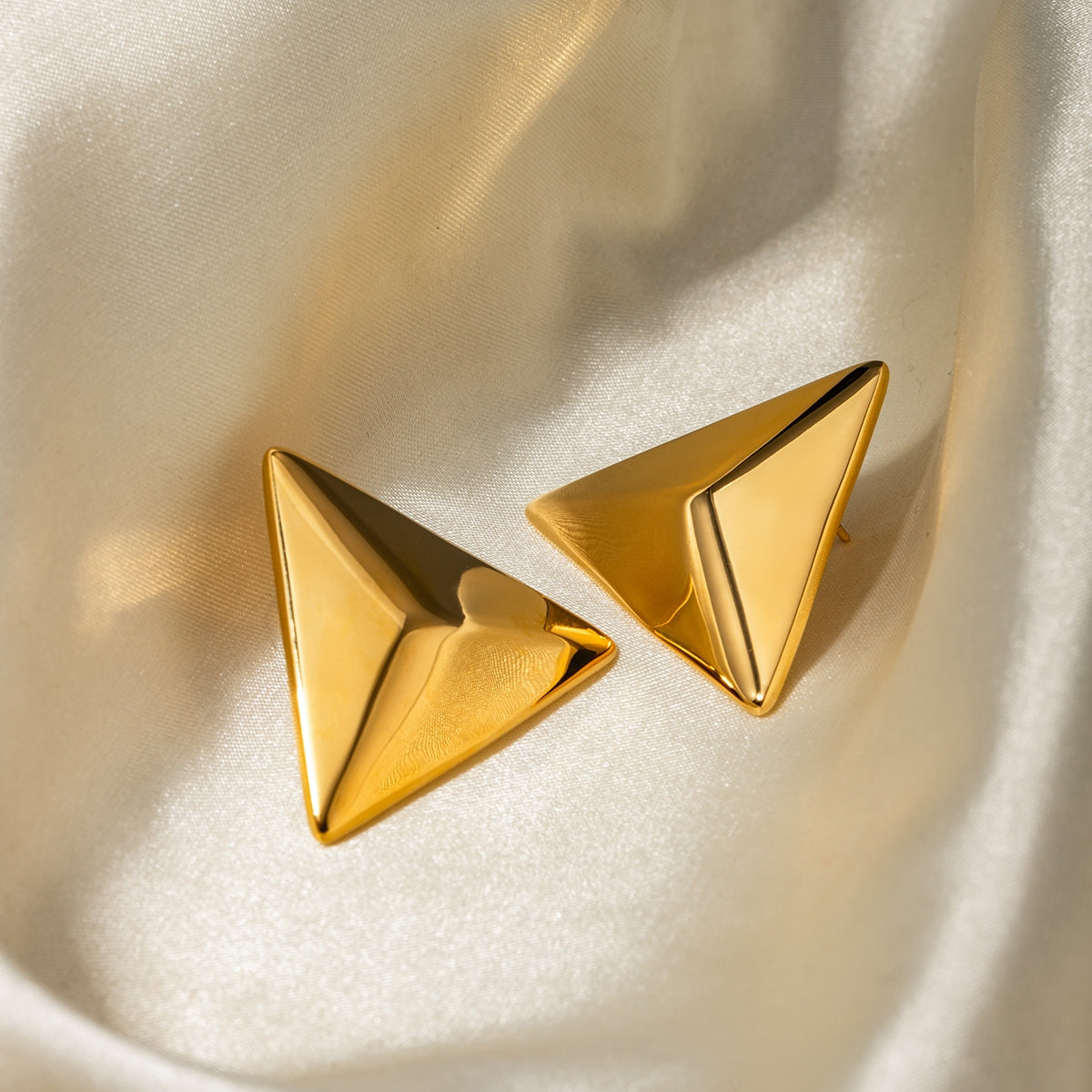 Stainless Steel 3D Triangle Earrings - ClozArt